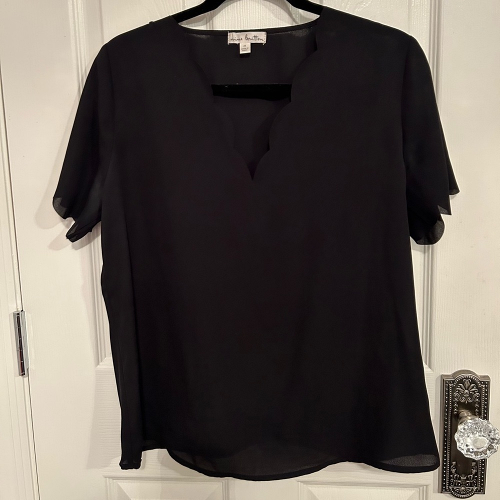 Nine Britton Scalloped Blouse, Size: M, Color: Black
